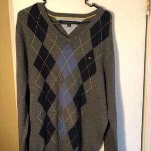 Tommy Hilfiger Men’s V neck sweater